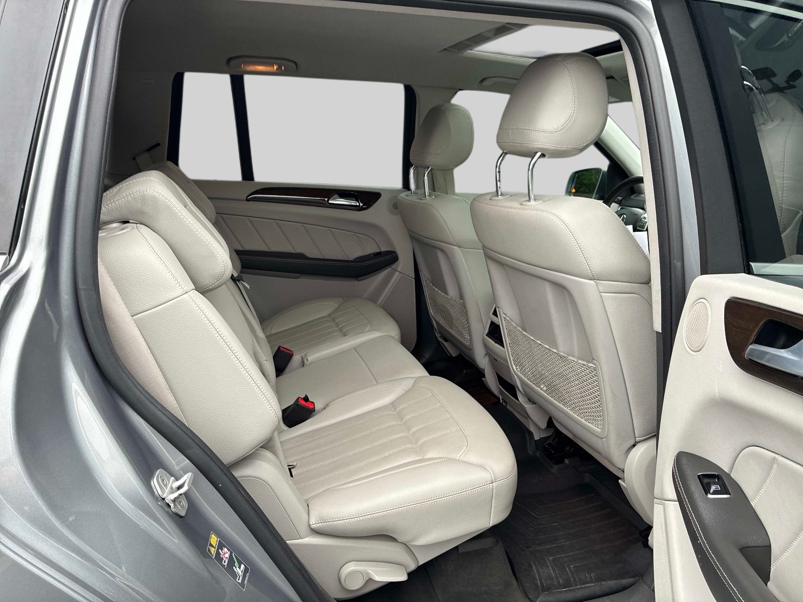 Used 2015 Mercedes-Benz GL 450 4MATIC image 11