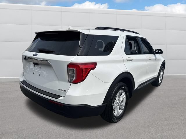 Used 2022 Ford Explorer XLT AWD/4WD image 12
