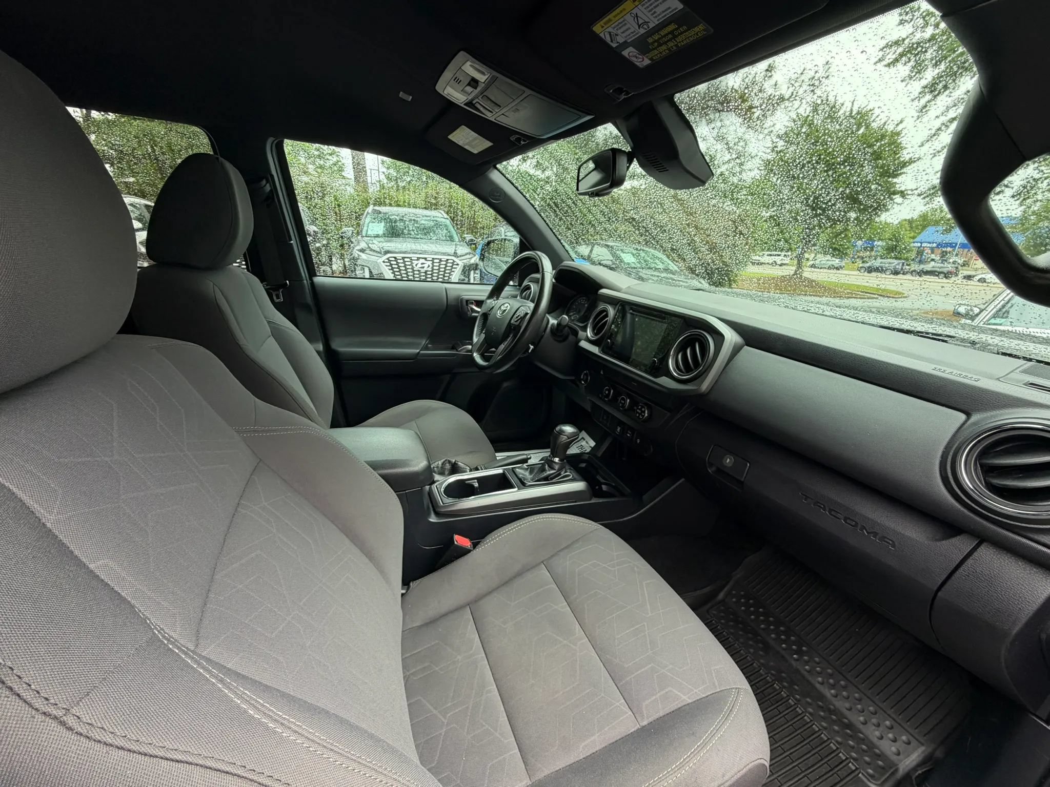 Used 2019 Toyota Tacoma TRD Off-Road RWD image 11