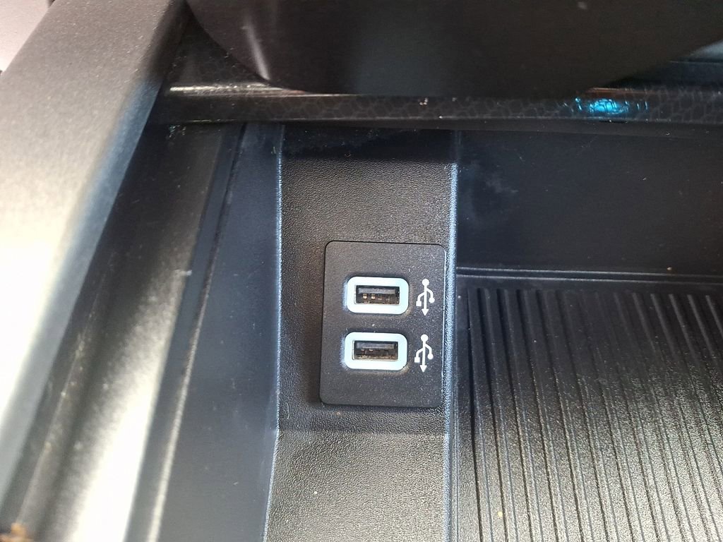 Used 2017 Ford F150 Raptor w/ Equipment Group 801A Mid AWD/4WD image 26