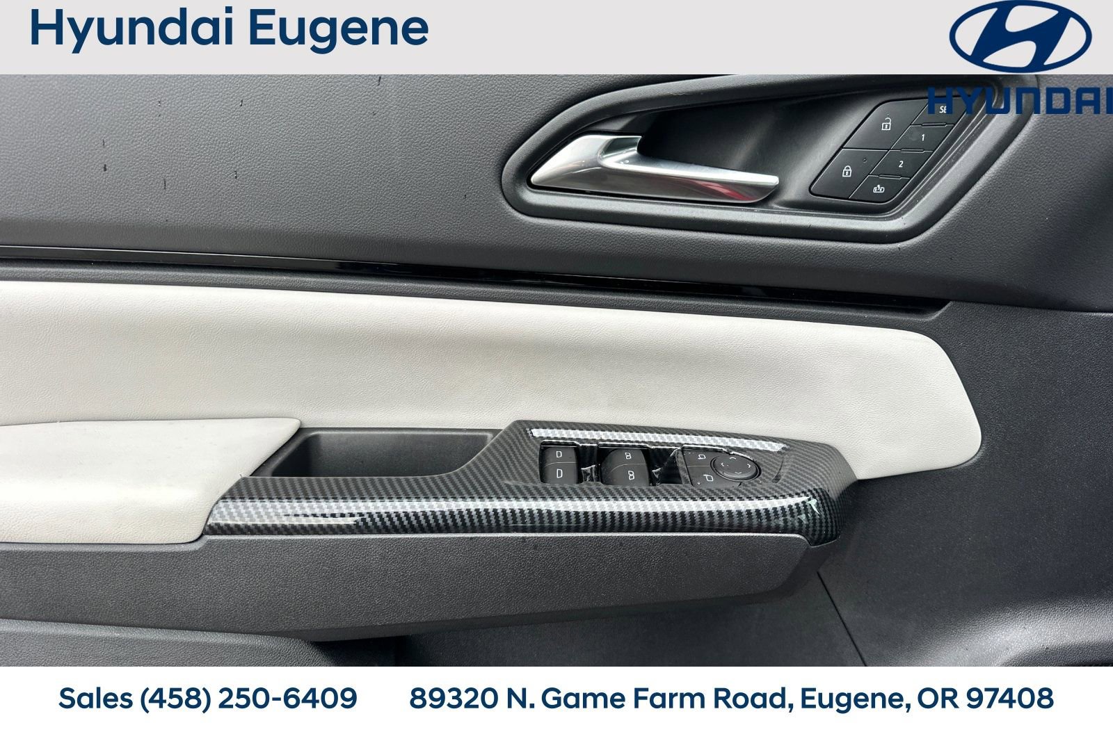 Used 2025 Honda Prologue Touring image 12