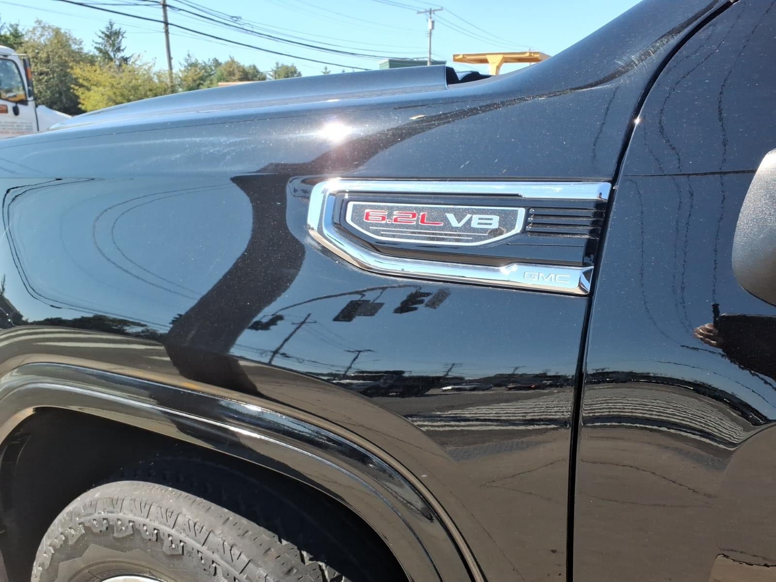 Used 2023 GMC Sierra 1500 Denali w/ Technology Package AWD/4WD image 11