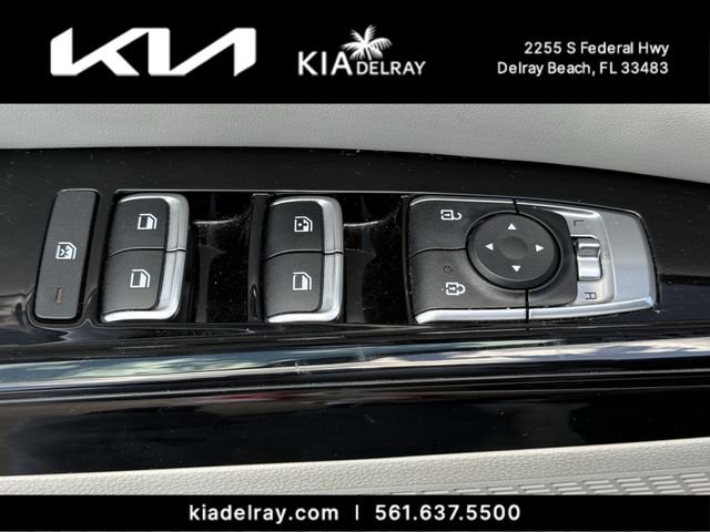 Certified 2024 Kia Carnival EX FWD image 15