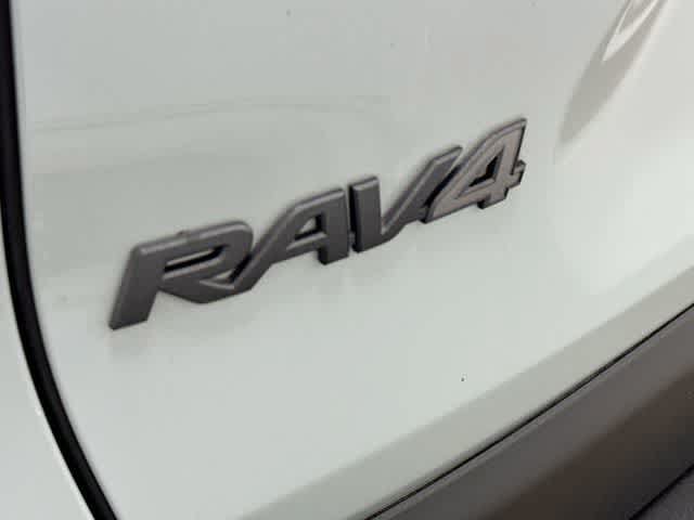 Used 2019 Toyota RAV4 Adventure w/ All Weather Liner Package AWD/4WD image 28