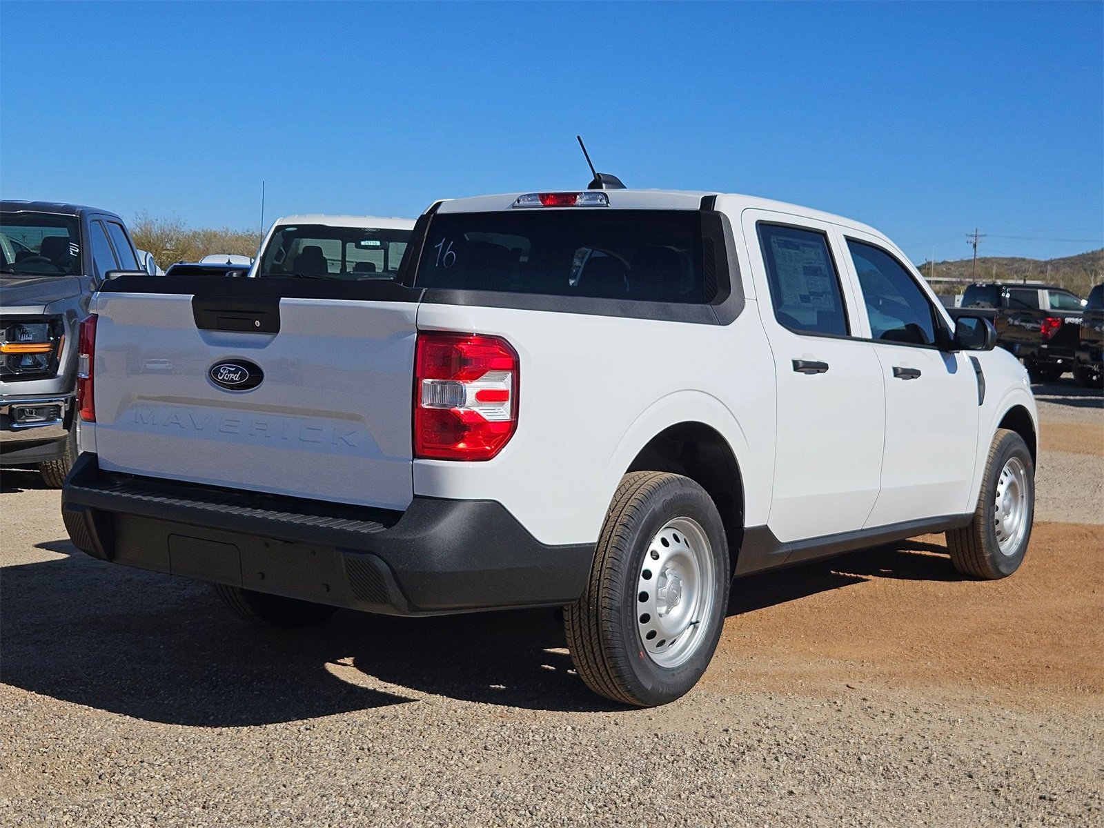 New 2026 Ford Maverick XL image 5