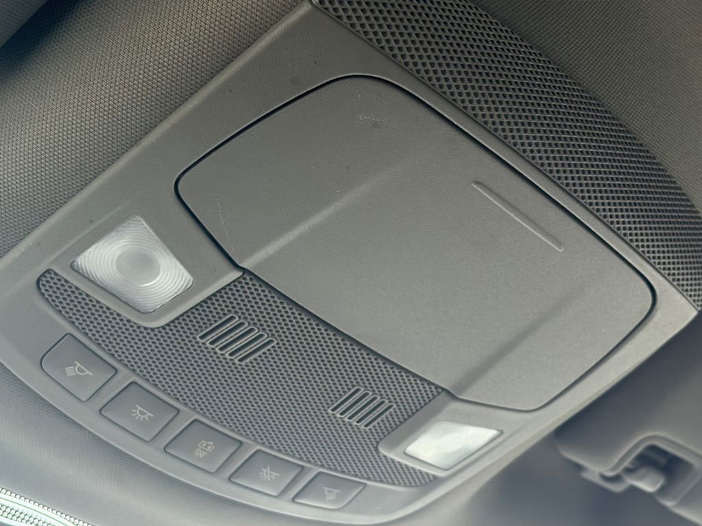 Used 2018 Ford F150 XLT image 28