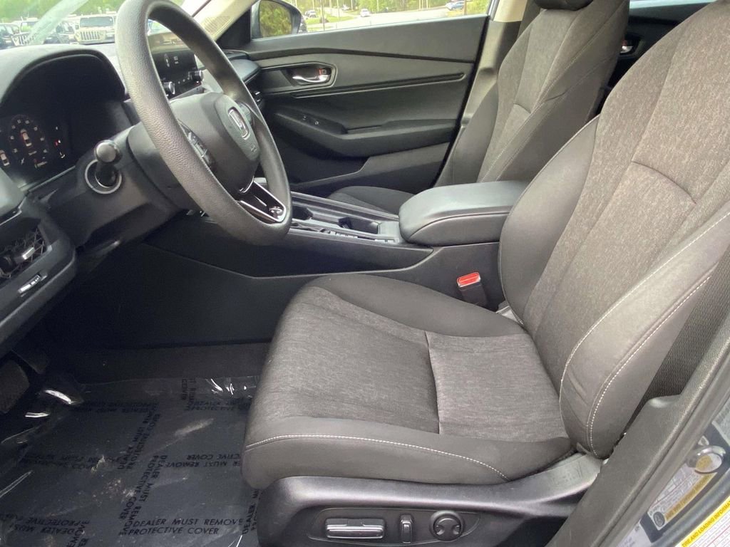 Used 2024 Honda Accord EX image 13