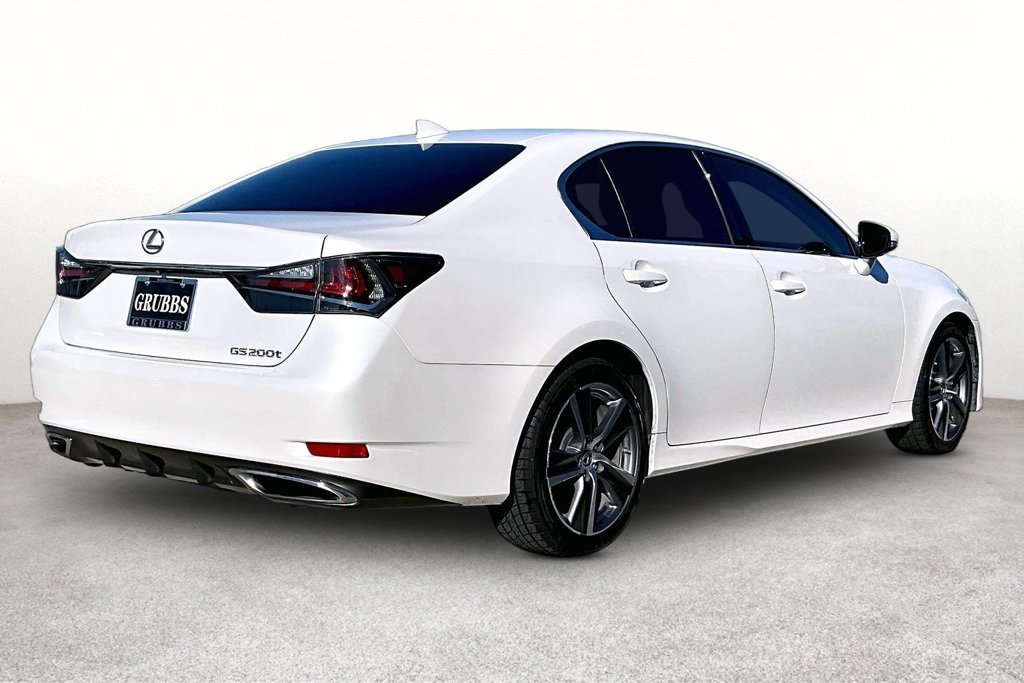 Used 2017 Lexus GS 200t RWD image 2