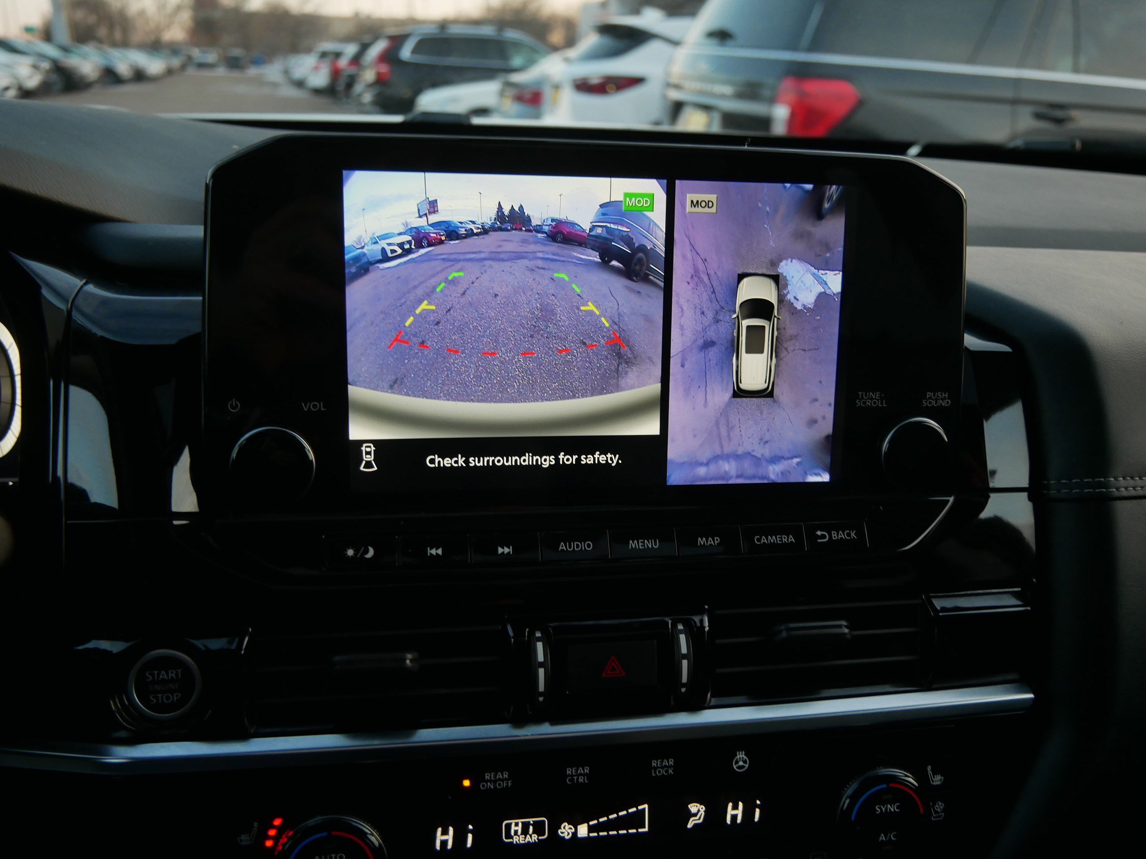 Used 2023 Nissan Pathfinder Platinum image 31