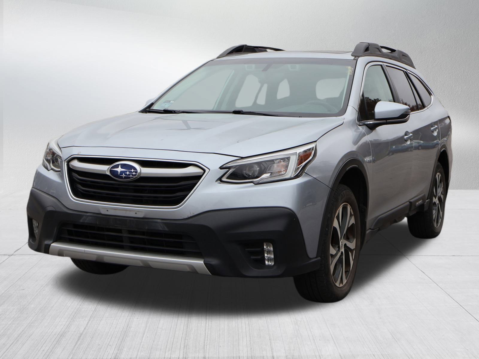 Used 2020 Subaru Outback Limited XT image 3