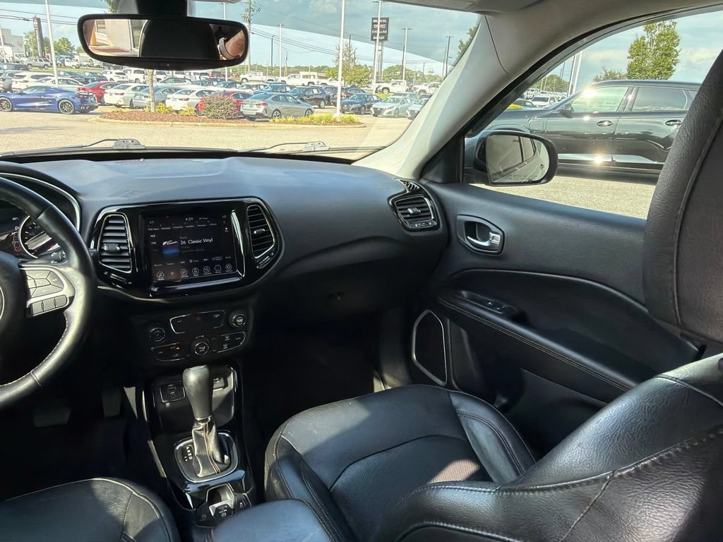 Used 2019 Jeep Compass Limited FWD image 28