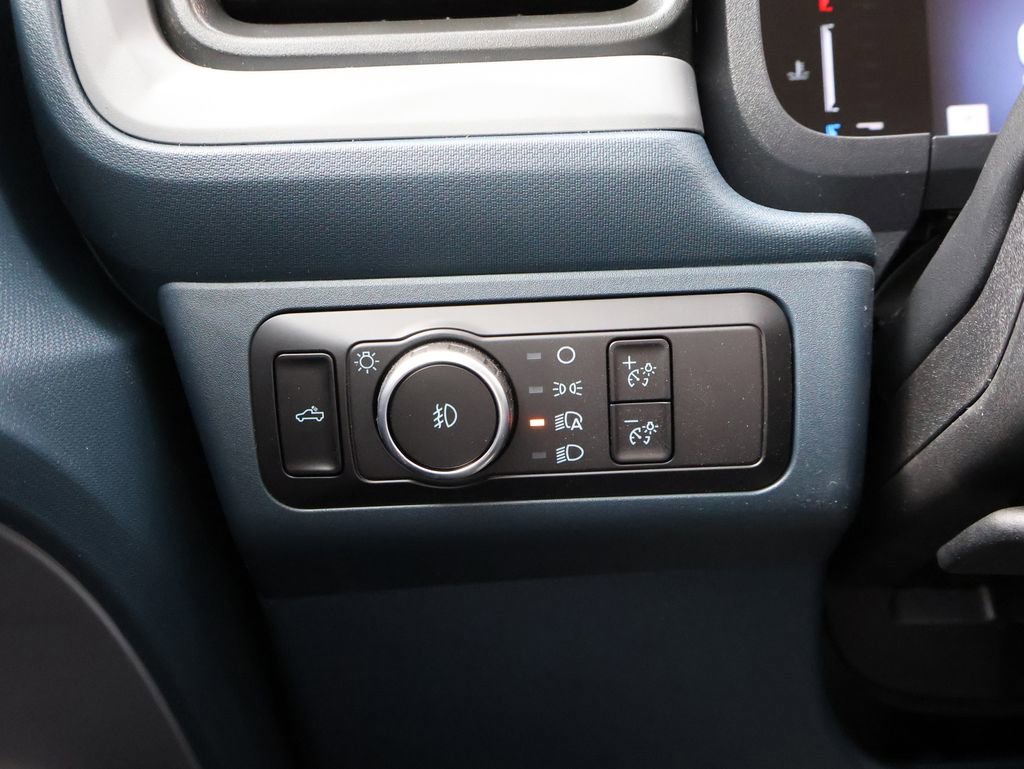 New 2026 Ford Maverick Lobo AWD/4WD image 31