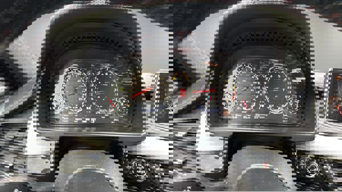 Used 2015 BMW X6 M image 12