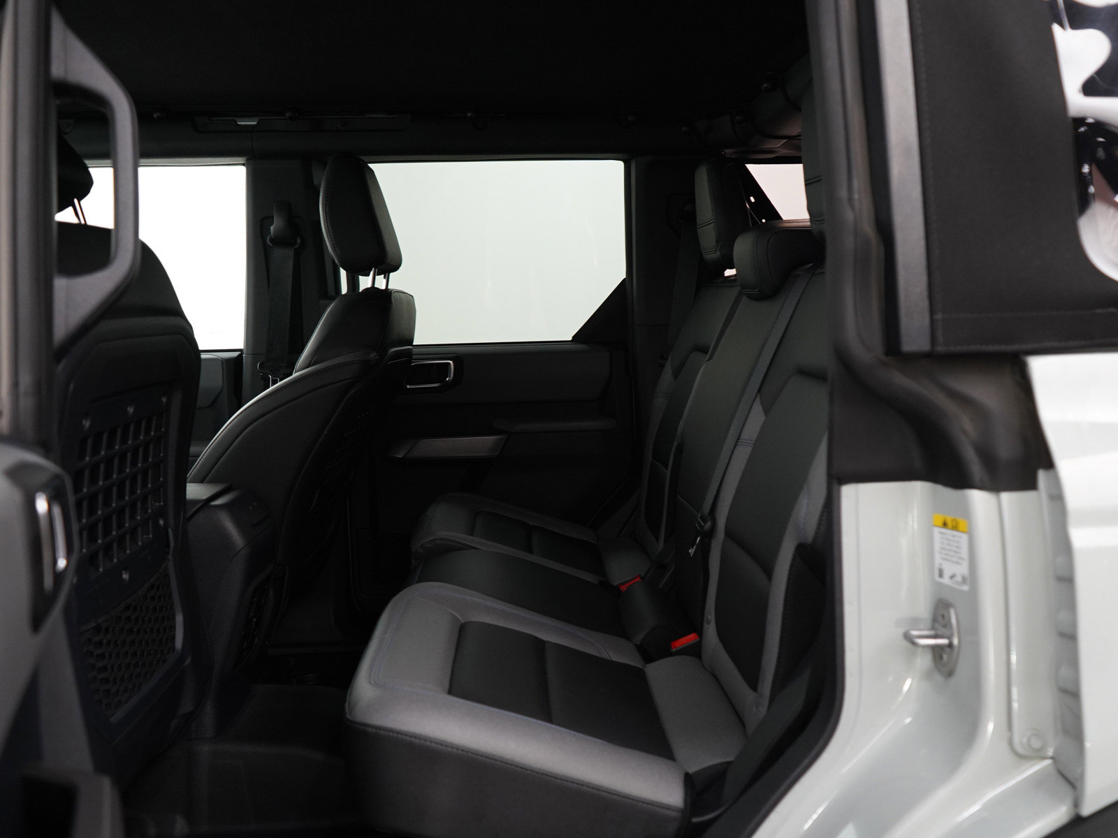 Used 2021 Ford Bronco Black Diamond image 15