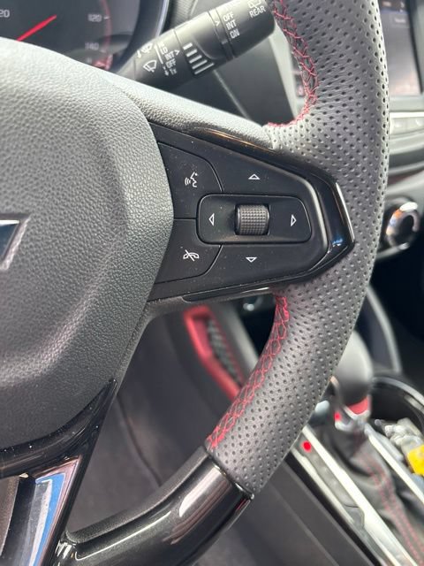 Used 2023 Chevrolet TrailBlazer RS w/ Sun and Liftgate Package AWD/4WD image 18