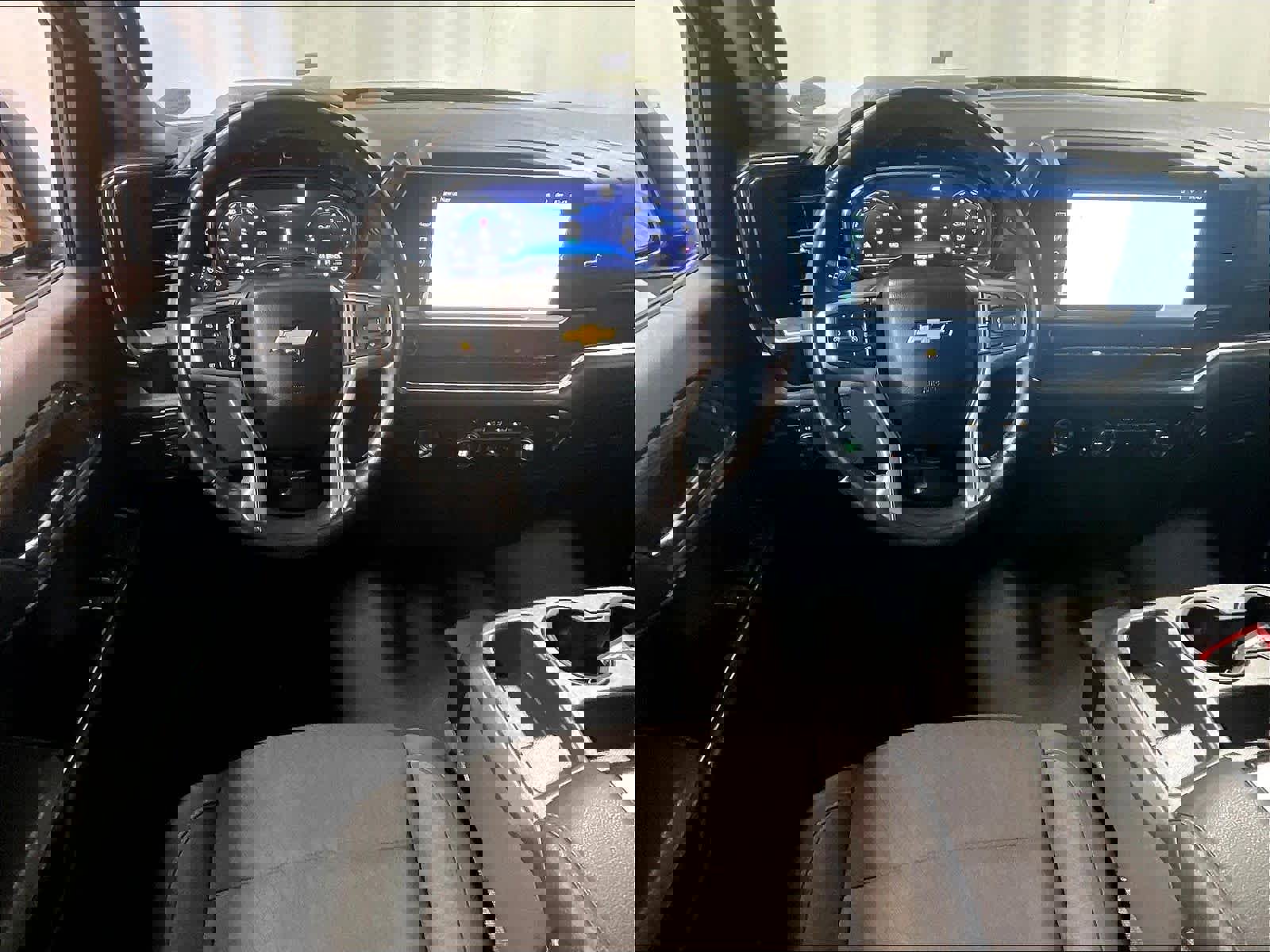 Used 2023 Chevrolet Silverado 1500 LT image 17