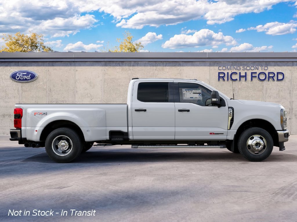 New 2027 Ford F350 XLT w/ 360-Degree Camera Package AWD/4WD image 5