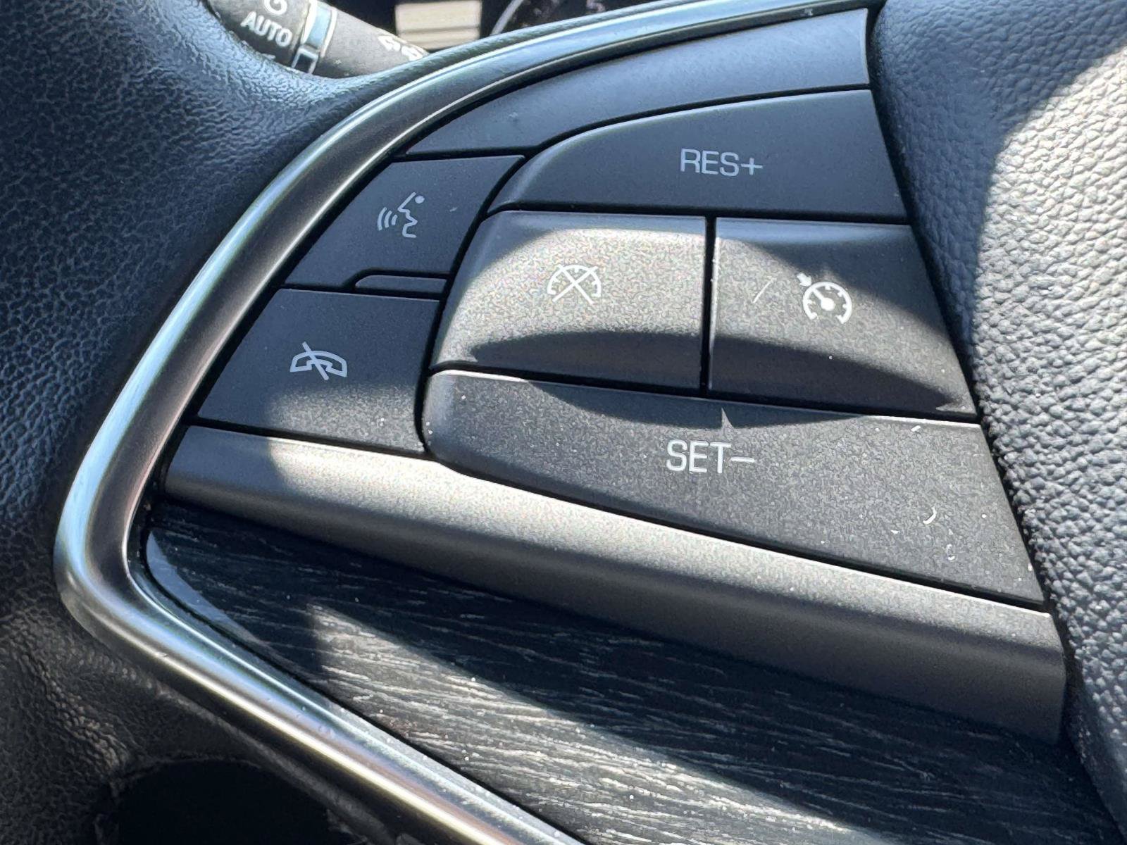 Certified 2023 Cadillac XT5 Premium Luxury AWD/4WD image 12