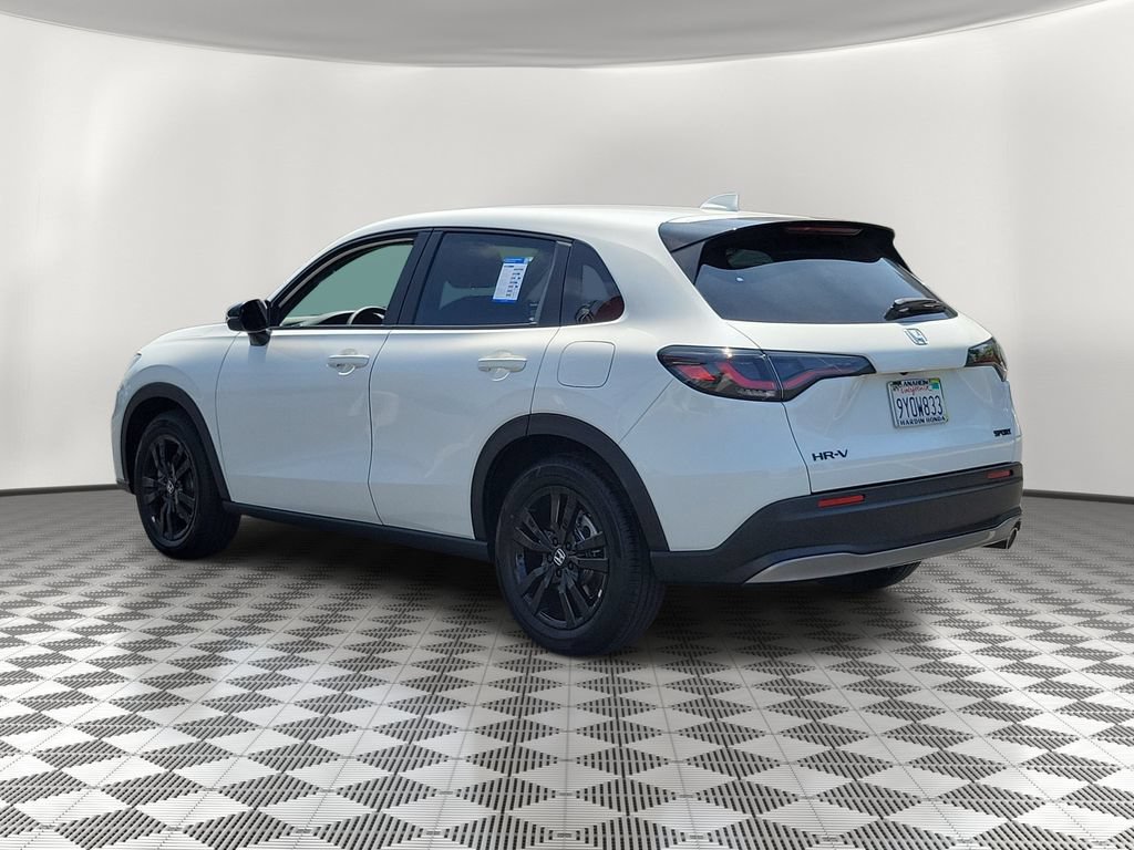 Certified 2026 Honda HR-V Sport image 4