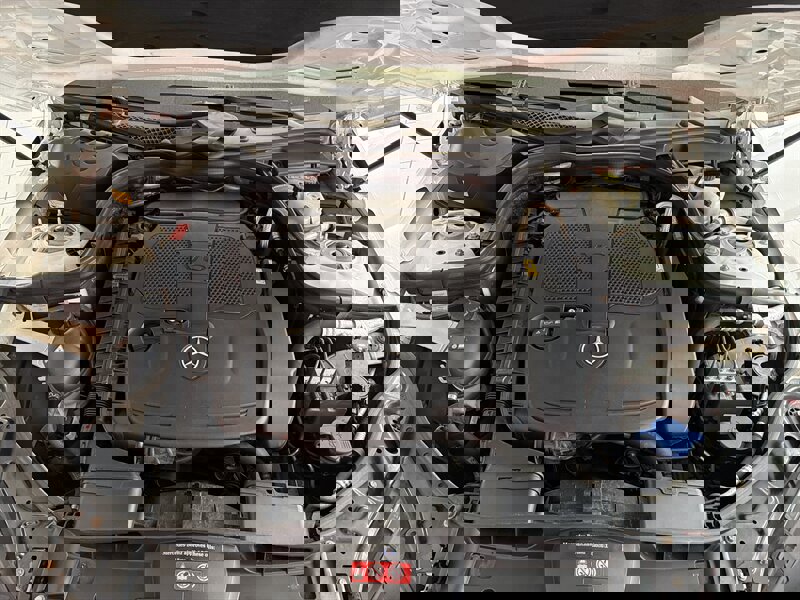 Used 2014 Mercedes-Benz E 350 4MATIC Sedan image 32