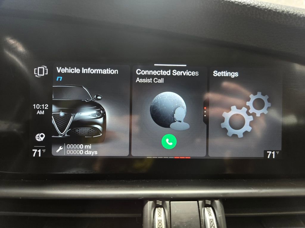 Used 2021 Alfa Romeo Giulia Sprint w/ Nero Edizione image 24