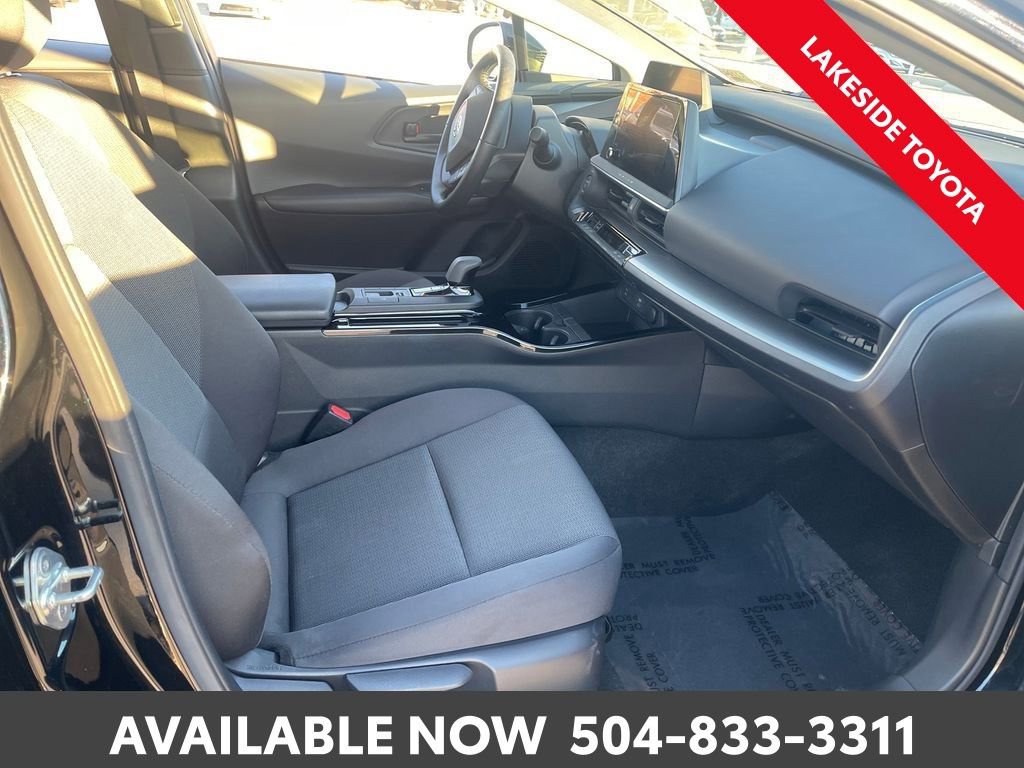Certified 2023 Toyota Prius LE image 17