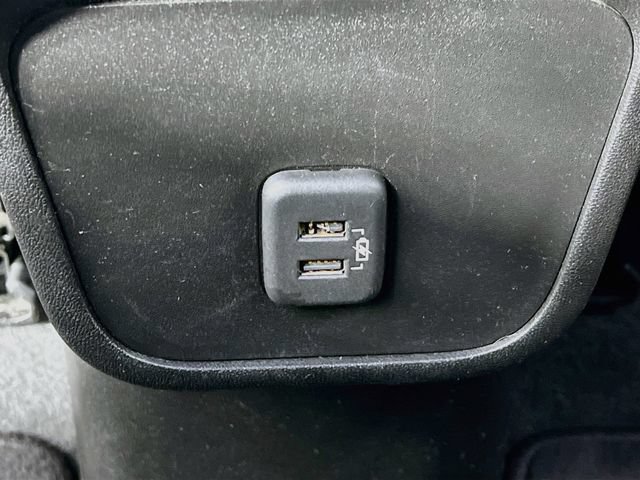 Used 2020 Chevrolet Equinox LT FWD image 33