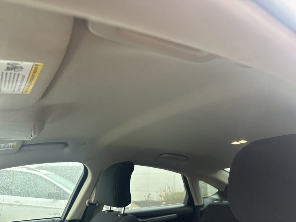 Used 2019 Ford Fusion SE image 40