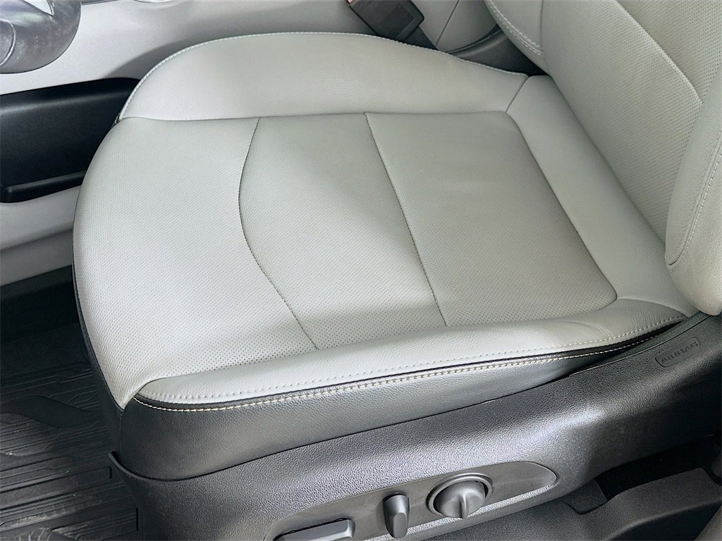 Used 2020 GMC Terrain SLT w/ Preferred Package image 10