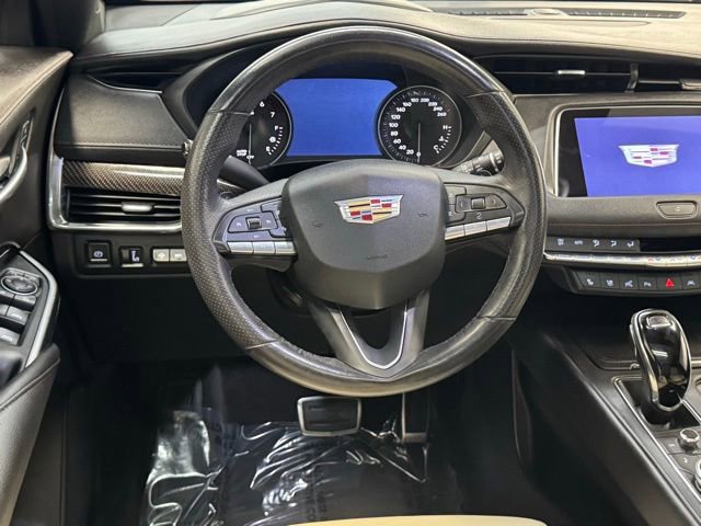 Used 2020 Cadillac XT4 Sport w/ Sun And Sound Package image 8