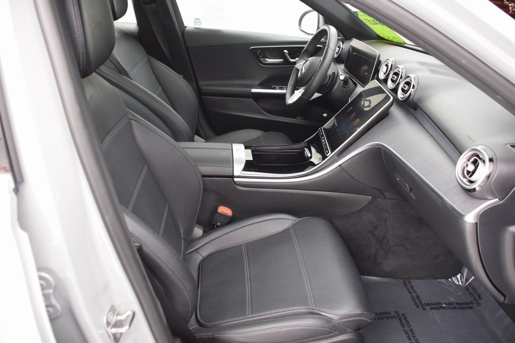 Certified 2025 Mercedes-Benz C 300 Sedan image 17