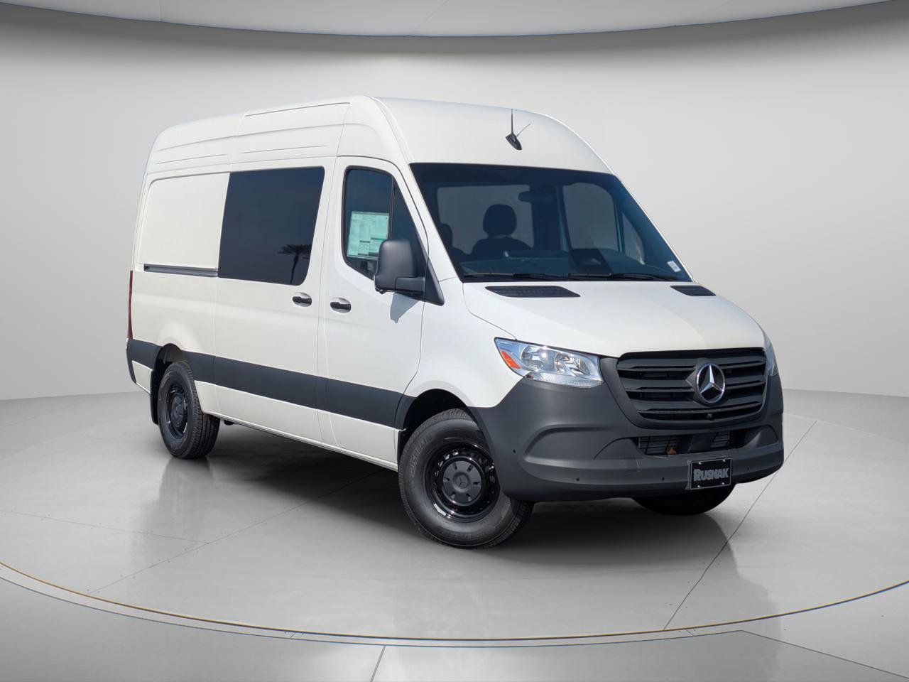 New 2025 Mercedes-Benz Sprinter 2500 image 1
