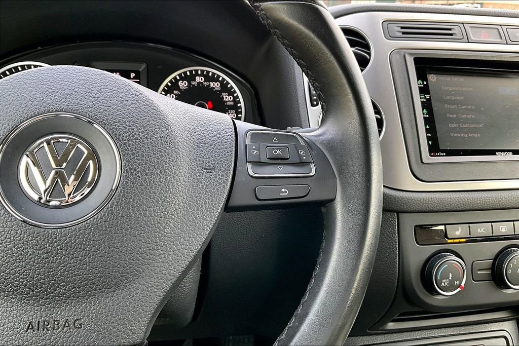 Used 2017 Volkswagen Tiguan S AWD/4WD image 26