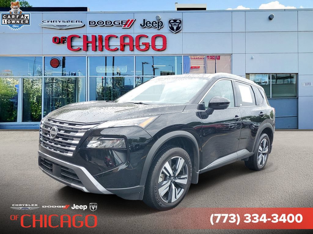 Used 2025 Nissan Rogue SL w/ Tech Package AWD/4WD image 2