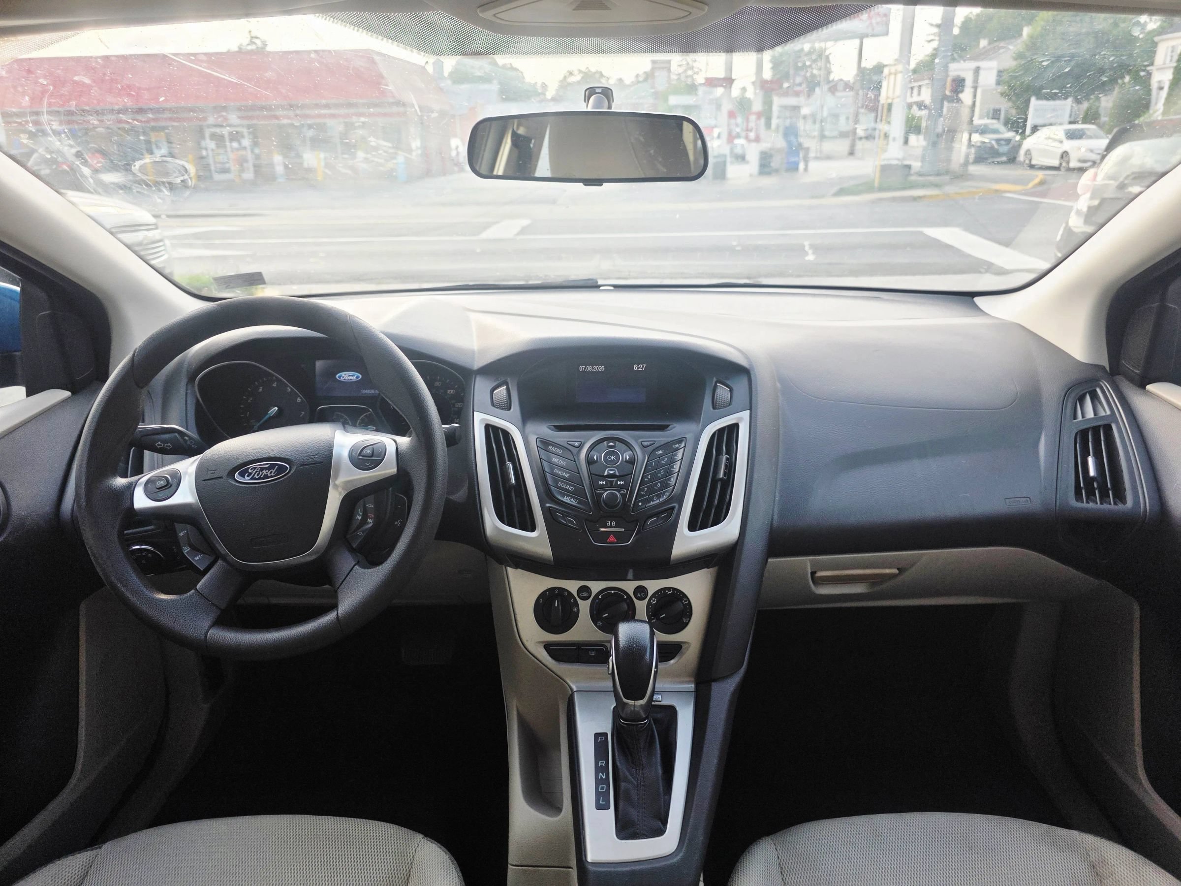 Used 2013 Ford Focus SE FWD image 15