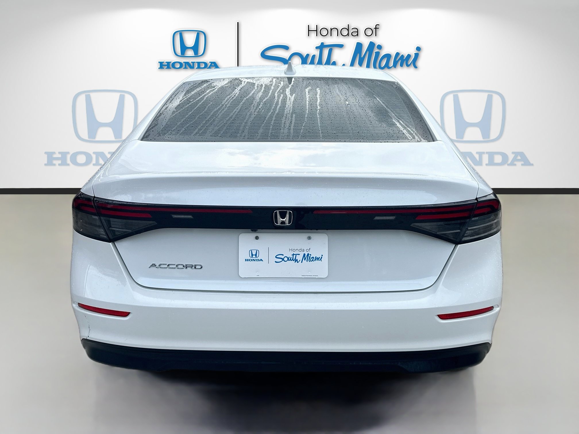 Certified 2024 Honda Accord EX image 6