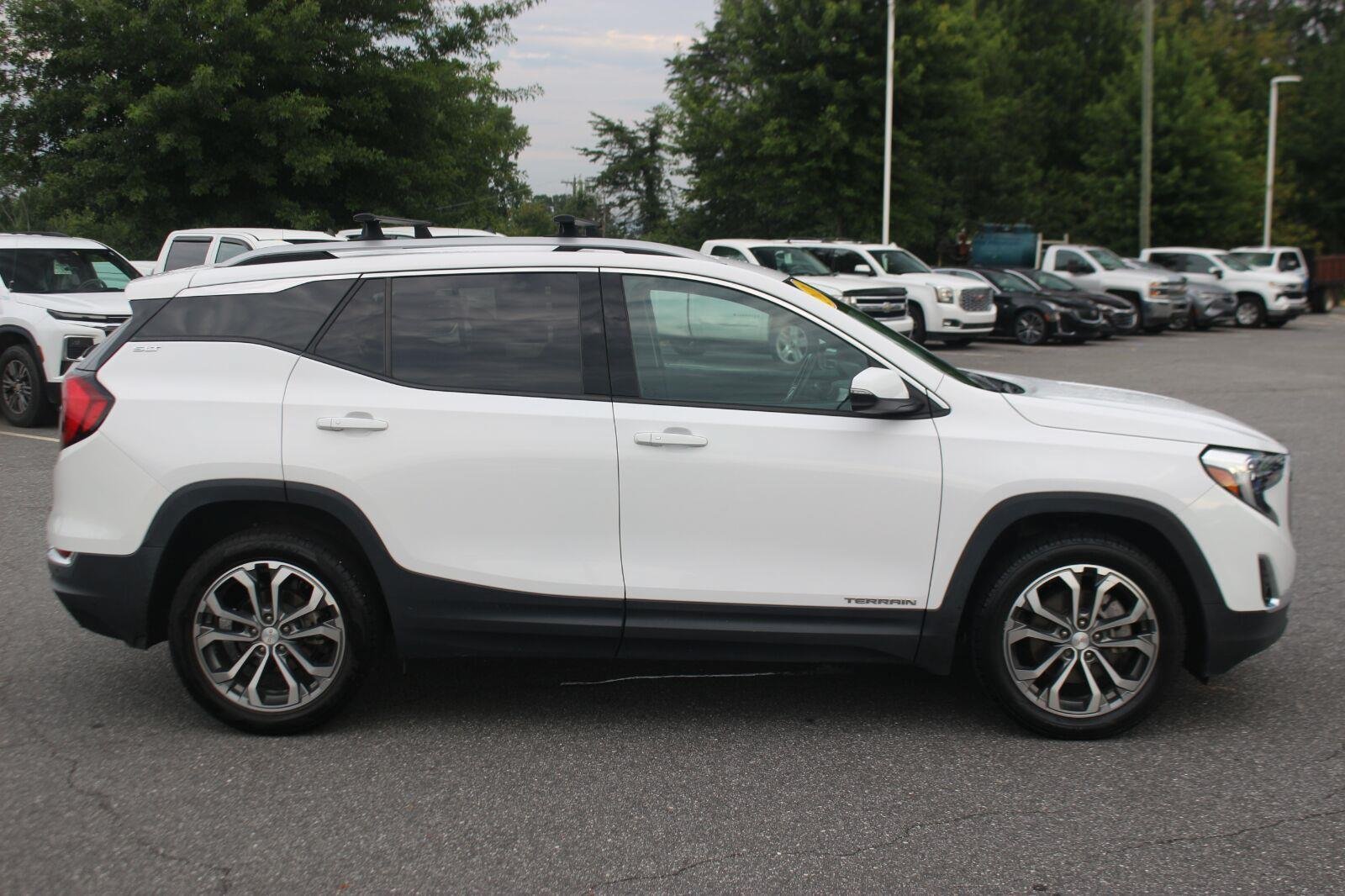 Used 2020 GMC Terrain SLT w/ Preferred Package AWD/4WD image 8