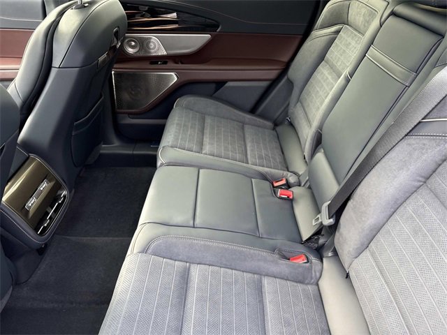 New 2026 Lincoln Nautilus Black Label w/ Jet Appearance Package image 18