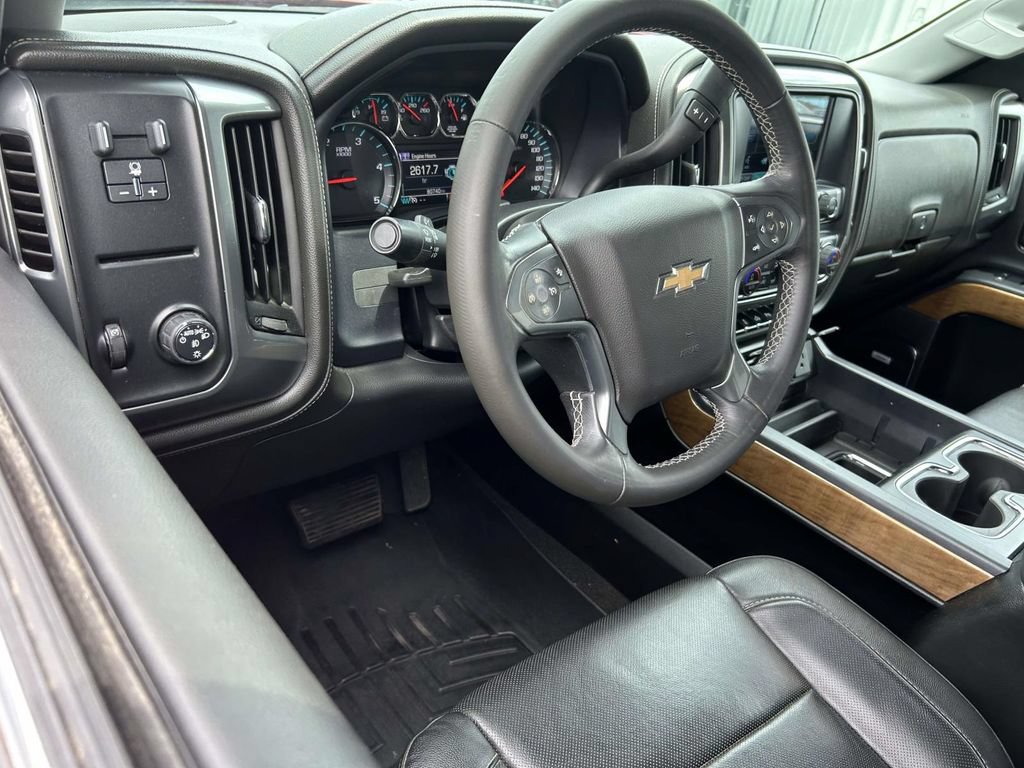 Used 2015 Chevrolet Silverado 2500 LTZ w/ Duramax Plus Package RWD image 16