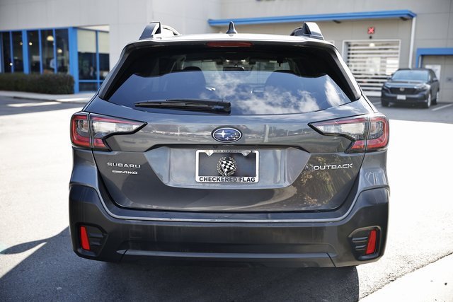 Used 2022 Subaru Outback Premium image 7