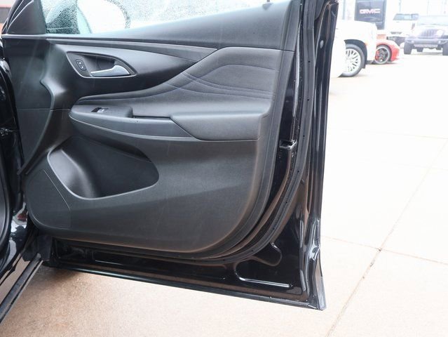 Certified 2024 Buick Envista Sport Touring w/ Convenience I Package image 11