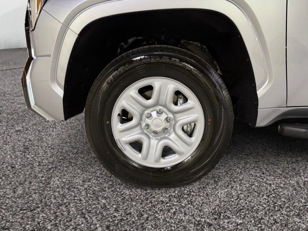 New 2026 Toyota Tundra SR image 15