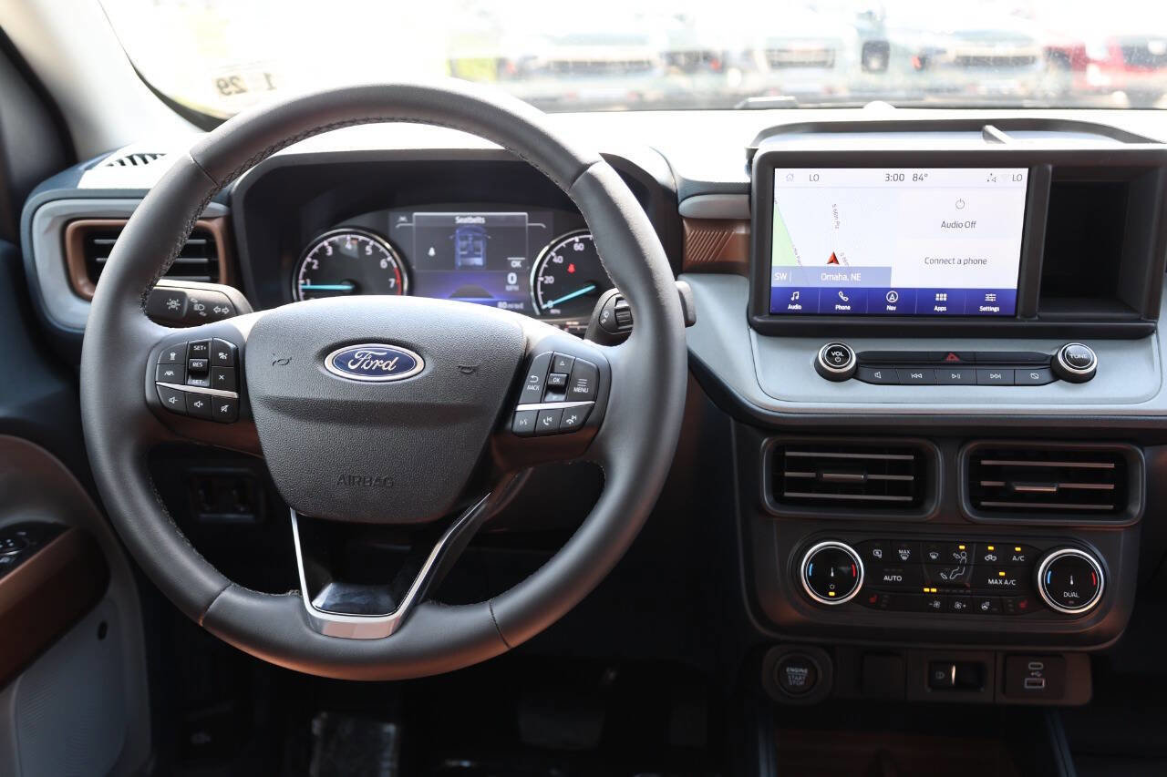 Used 2024 Ford Maverick Lariat w/ 4K Tow Package image 23