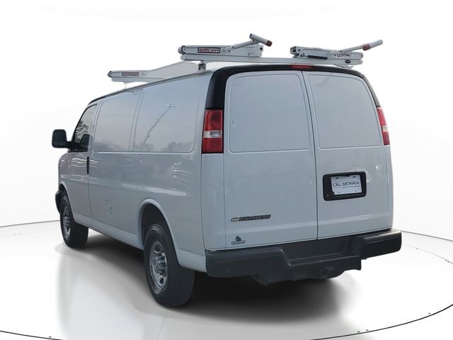 Certified 2021 Chevrolet Express 2500 w/ Communications Package image 3