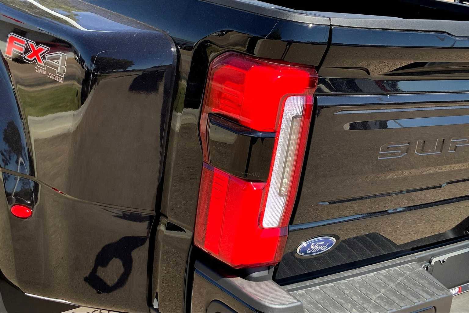 New 2026 Ford F350 Platinum image 14