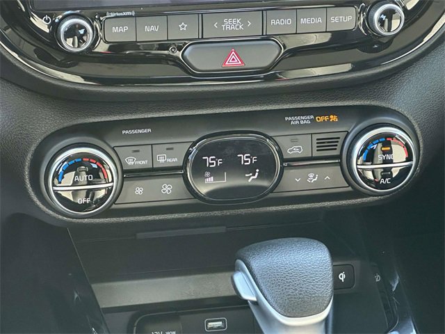 Certified 2023 Kia Soul S image 5