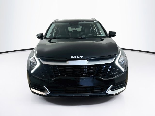 Used 2023 Kia Sportage EX AWD/4WD image 2