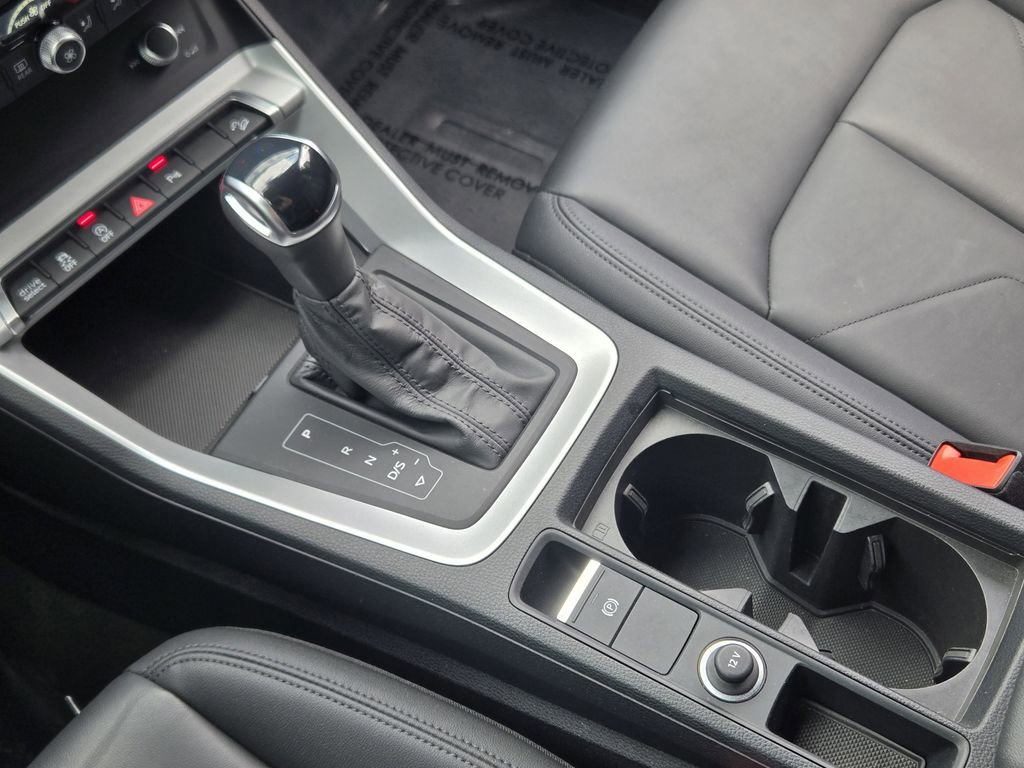 Certified 2024 Audi Q3 2.0T Premium image 25
