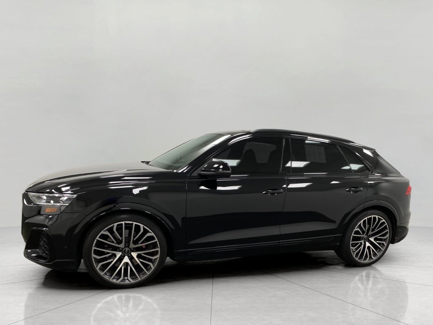 Used 2024 Audi SQ8 Prestige AWD/4WD image 9