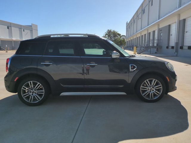 Used 2017 MINI Cooper Countryman S image 4